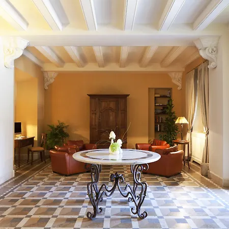 Qc Grand Roma Отель 5*