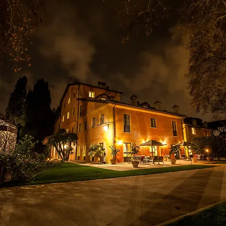 Hotel Qc Grand Roma 5*