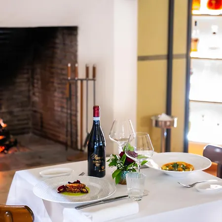 Hotel Qc Grand Roma 5*