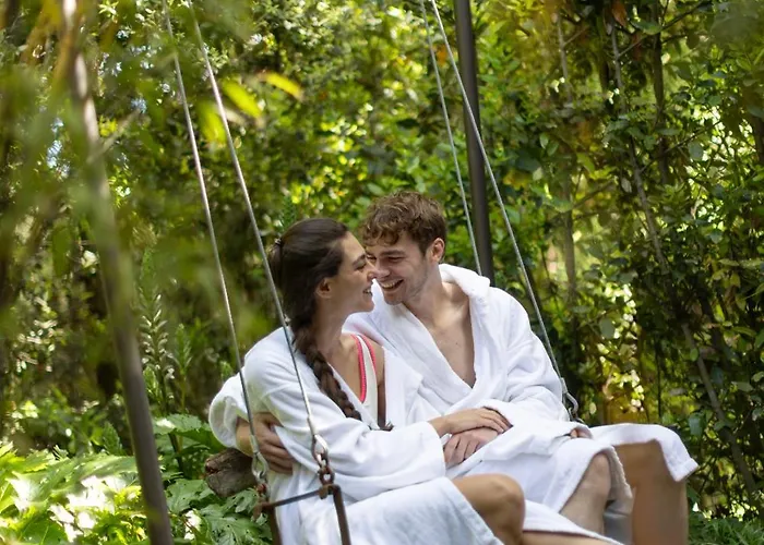 Qc Grand Roma Hotel 5*