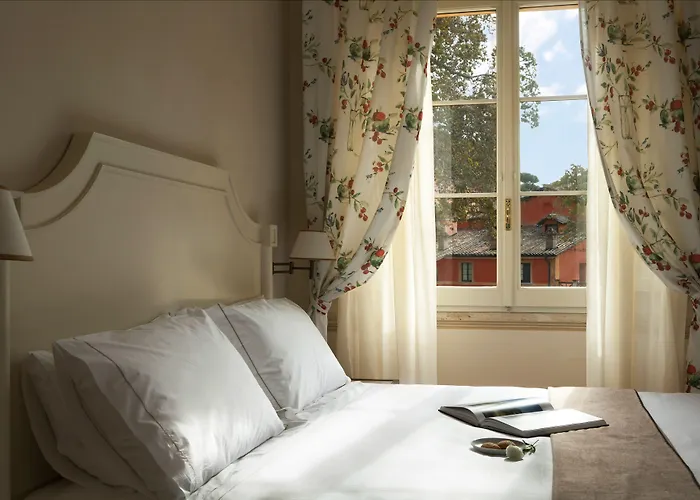 Qc Grand Roma Hotel 5*